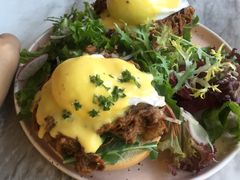 疯狂手撕牛肉班尼迪克蛋-The Rug Cafe(王府中环店)