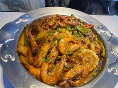 -徐记小怪兽肉蟹煲(中央大街店)