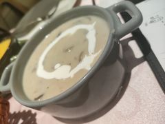 奶油菌菇浓汤-西堤牛排(南京龙江店)
