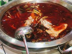 -蛙一刀·麻椒鱼火锅(金仙桥店)