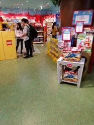 -Hamleys哈姆雷斯(东方福来德店)