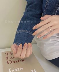 -IDO美甲美睫