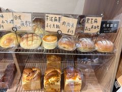 -沁屋面包店(人民东路店)