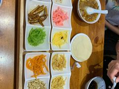 -怪噜范·老贵阳街头名小吃(鸿通城店)