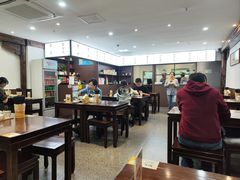 -蟹上黄·蟹黄面·江南糖水(人民广场店)