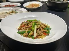 -忆江南·临江鱼馆