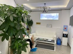 点击看大图 -蕾特恩专业祛痘·皮肤管理