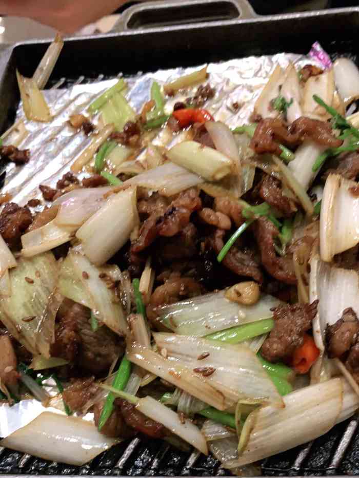 杨麻子大饼(虹光店)-"前几天家庭聚会选在了这里,虽然第一次来这.