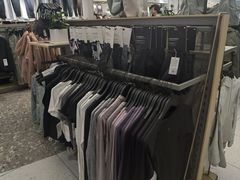 -lululemon(万象城店)