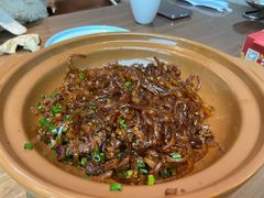 -有红鸡毛店·川菜(建设路店)