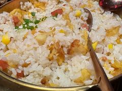 -何师烧烤Pro ·江湖川菜·小龙虾·精酿(太古里旗舰店)