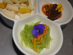 姑苏风雅三味碟-姑苏家宴·苏帮菜·松鼠桂鱼(苏州总店)