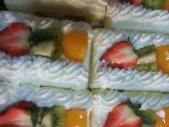 -乐兹薇尔高端烘焙店(海宁西田城店)