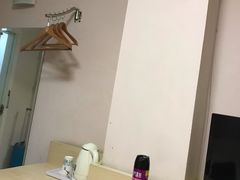 -7天酒店(上海江宁路地铁站玉佛寺店)