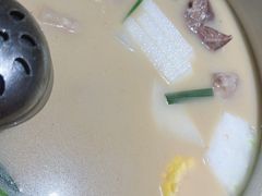 胡椒猪骨煲汤-肥仔文澳门猪骨煲(南京西路店)