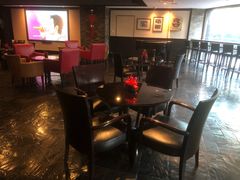 -上海锦江汤臣洲际大酒店柒酒廊