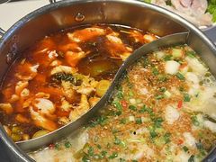 -德林酸菜鱼火锅(南丹店)