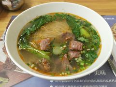 红烧牛肉面-清真餐厅·回乡麦客