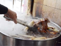 -赵家牛肉砂锅(台西三路店)