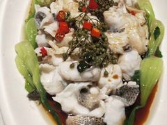 鲜花椒鲈鱼-粤秀小厨·广式早茶(辽宁路店)