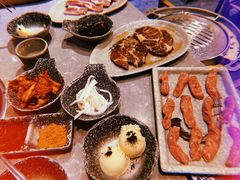 -哈哈碳都·牛肋条无限自助烤肉(台江万达店)