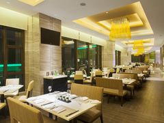 -南阳建业森林半岛假日酒店