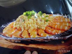 -南京悦客假日酒店