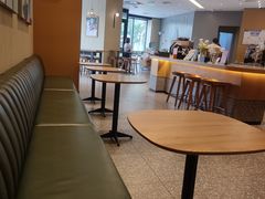 大堂-星巴克(天津有巢公馆店)