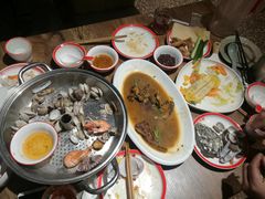 精品什锦海鲜锅-永红源啤酒·烧烤·海鲜·大排档(青特城店)