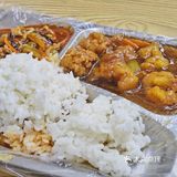 探店分享：强仔盒饭，无限量美食体验!