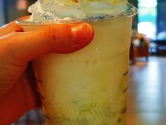 -星巴克(嘉定中信泰富万达广场店)