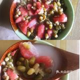 夏日降暑清凉西瓜绿豆冰沙，消暑解渴甜品