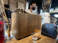 -Metal hands·铁手咖啡