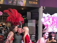 -西蒙人妖秀