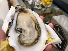 -HIHE Bistro·Oyster Bar(华熙live店)