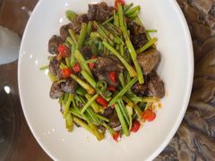 -民族饭荘(新华大街店)