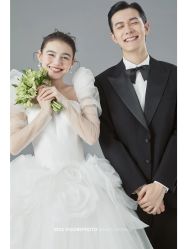 -雪中彩影婚纱摄影·微光艺术中心