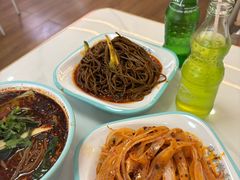 -晓峰手工擀面皮(新民街总店)