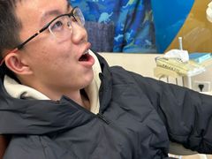 -欢乐口腔(望京分院)