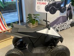 -TESLA 特斯拉(上海太古汇体验店)