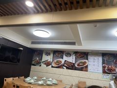 -荣基四海一家·家常菜·海鲜大排档(新安店)