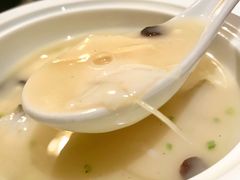 荣记黄鱼羹-荣轩(新荣记环球金融中心店)