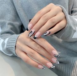 -CM.Nail美甲美睫