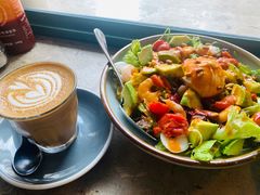 虾仁牛油果沙拉-RAC BAR(安福路店)