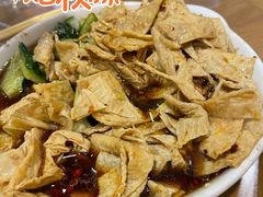 -三鞭一花·独一处·元英砂锅(海光寺店)