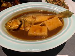 手打年糕烧黄鱼-淮扬府·游园京梦(欢乐汇店)