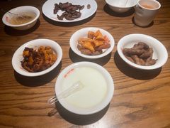 -爱碗亭·鲜炒湖南菜(壹城中心店)