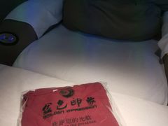 -金色印象·4K影院式足体养生(南坪桃源店)