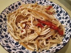 白水芹炒豆腐丝-小实惠嘉(威海路店)
