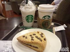 2011-08-06&nbsp;21.28.03-星巴克(西藏路店)